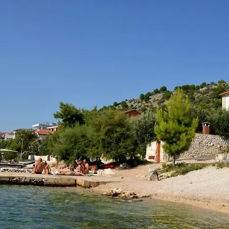 Tonko Rogoznica (Sibenik-Knin)